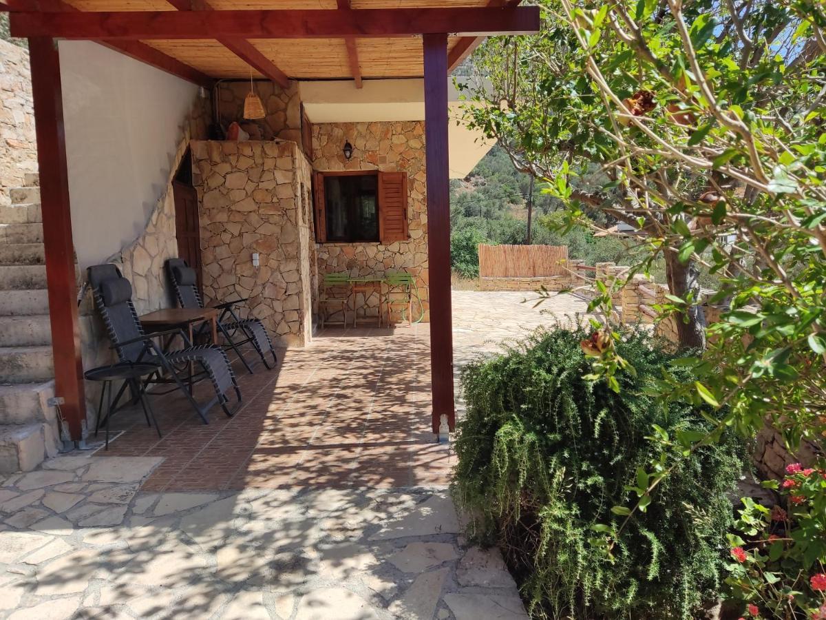 Stone House Villa ตรีโอเปตรา ภายนอก รูปภาพ